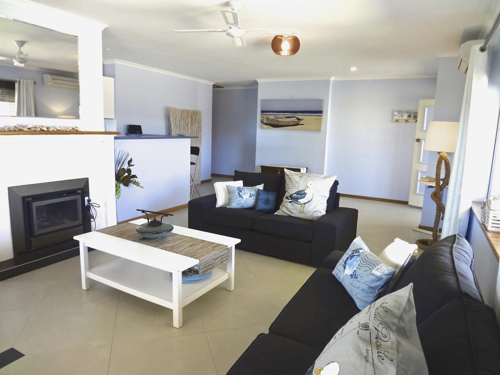 Salty Air Apartments Kingscote Kangaroo Island Værelse billede